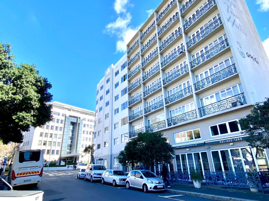 3 Bedroom Property for Sale in Gardens Western Cape